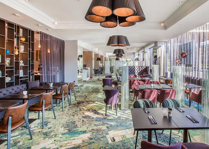 Crowne Plaza By Ihg