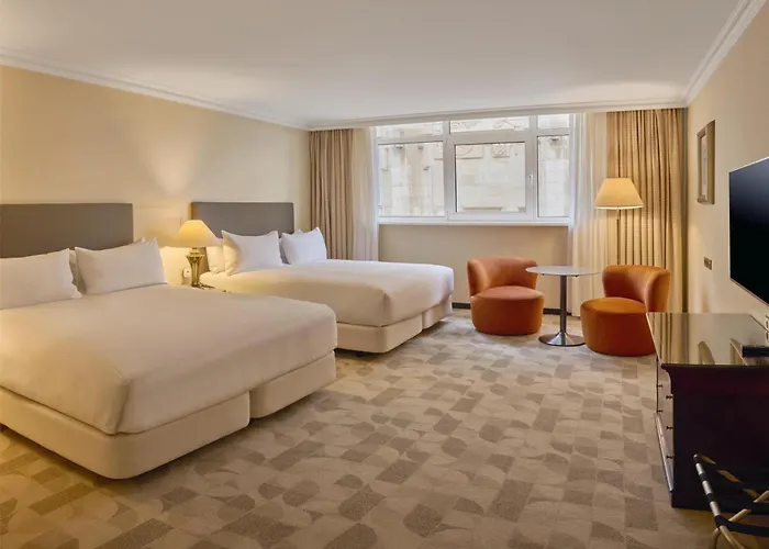 Hotel Am Strand Hilton Antwerp Old Town